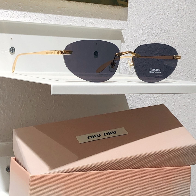 MIU MIU